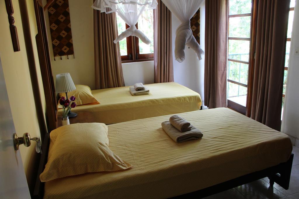 Colombo Airport Homestay Гампаха Экстерьер фото